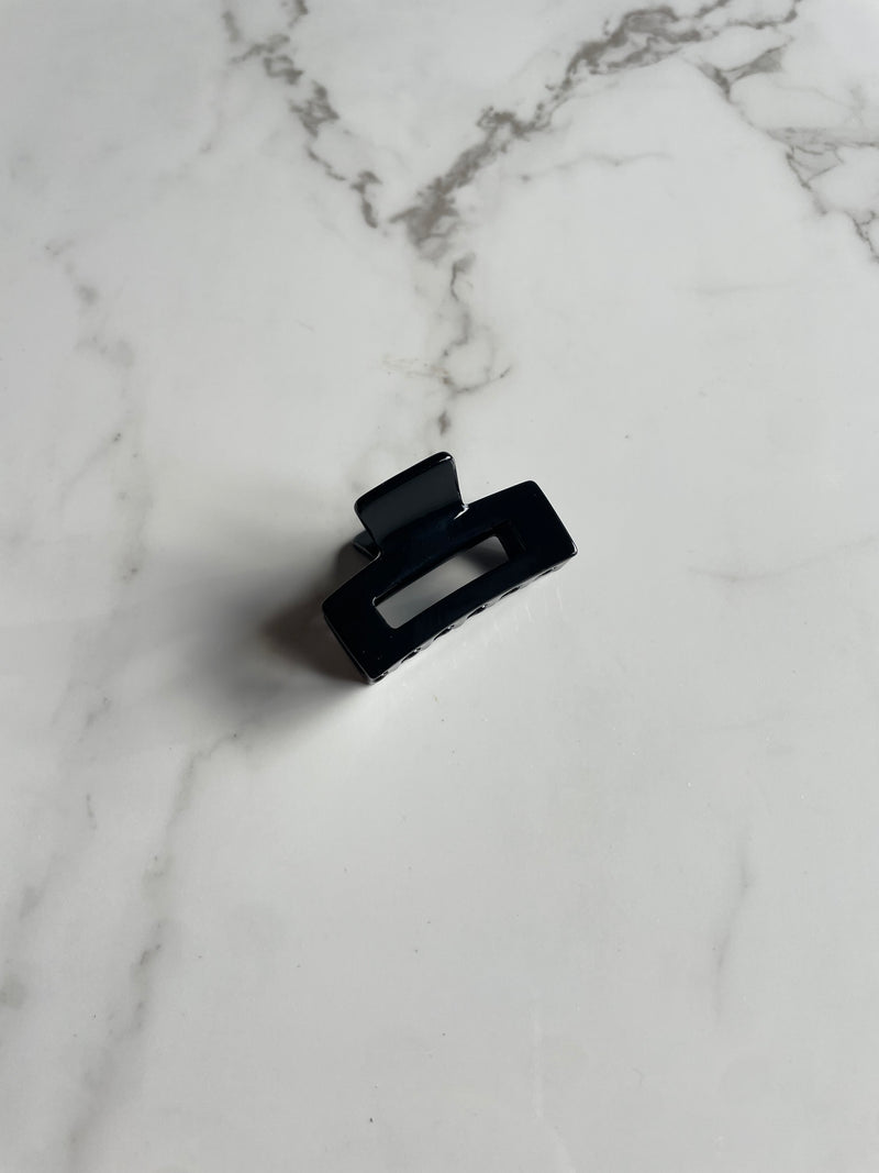 Mini Hera Hairclip | Black
