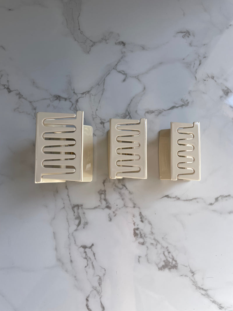 Artemis Hairclip | Ivory