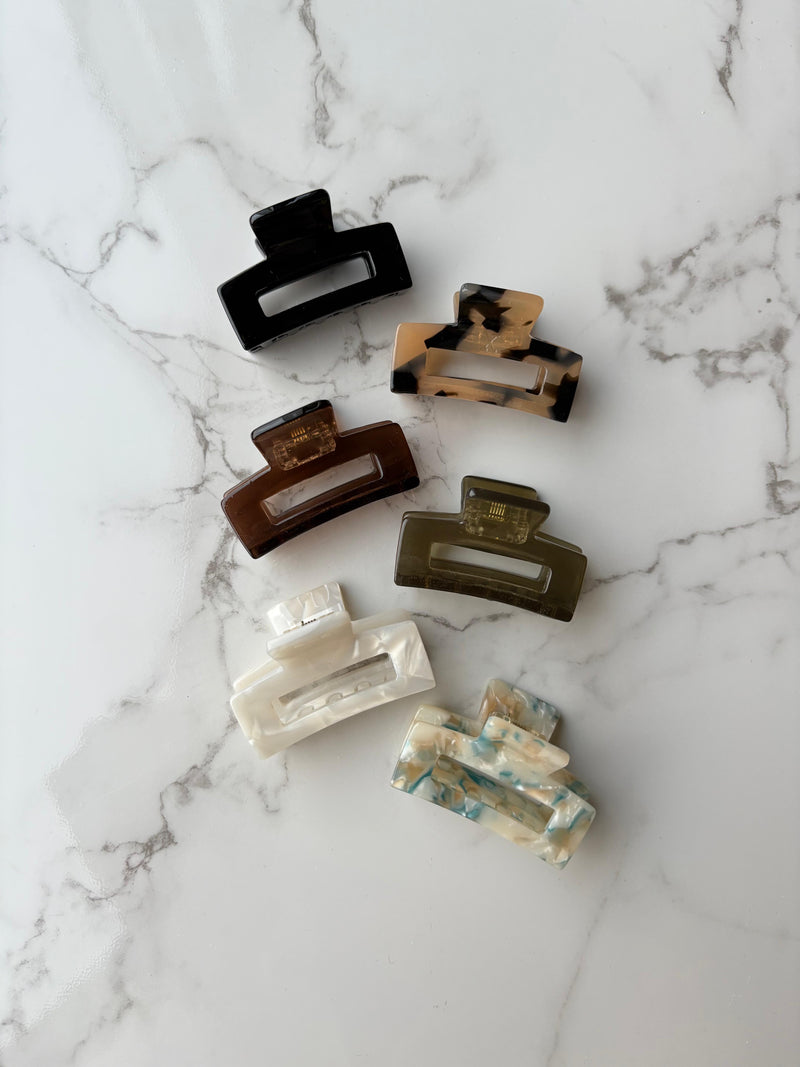 Mini Hera Hairclip | Olive