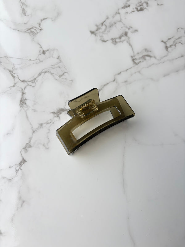 Hera Hairclip | Olive